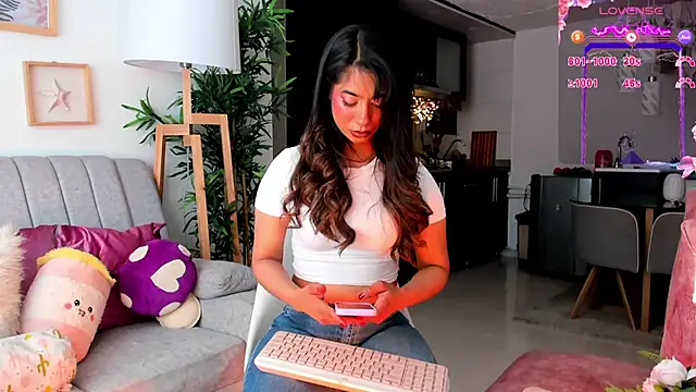 Snapshot of Issa_cooper chatting on September 29, 3:39 pm Issa cooper online show from September 29, 3:39 pm