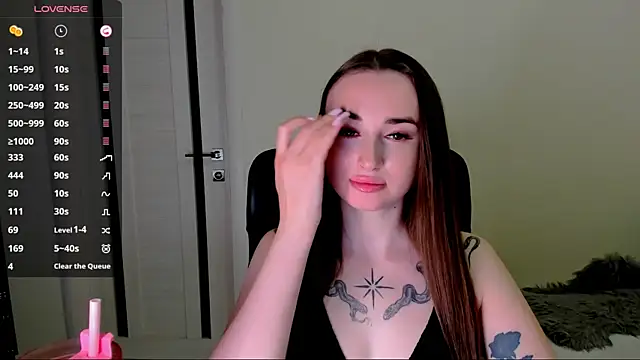 Snapshot of Kimmberr chatting on September 23, 3:42 am Kimmberr online show from September 23, 3:42 am