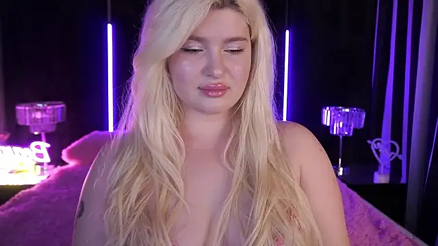 CocoSecretss online show from December 2, 7:25 am