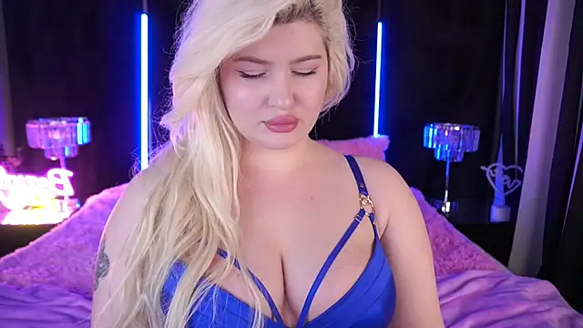 CocoSecretss online show from December 9, 7:28 am