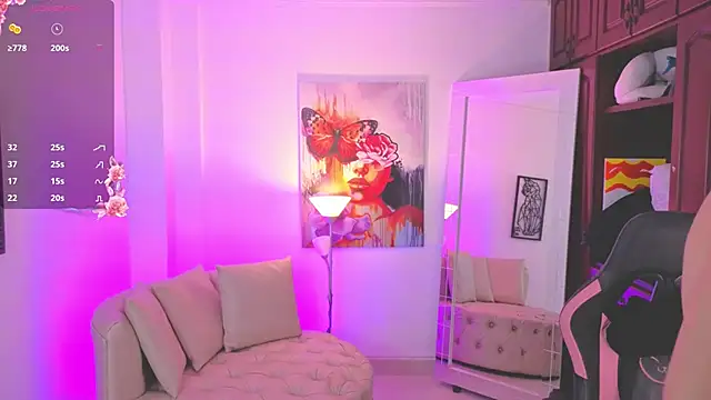 Snapshot of NATAASHA___ chatting on October 6, 3:26 am NATAASHA online show from October 6, 3:26 am