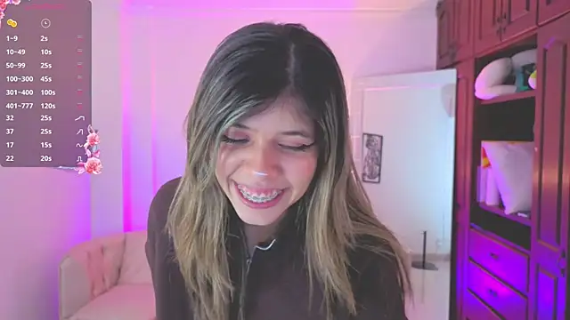 Snapshot of NATAASHA___ chatting on October 21, 3:40 am NATAASHA online show from October 21, 3:40 am