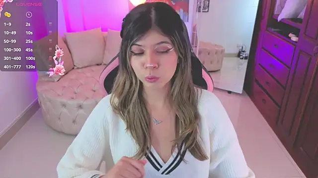 Snapshot of NATAASHA___ chatting on November 17, 3:12 am NATAASHA online show from November 17, 3:12 am