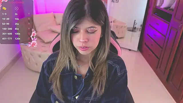 Snapshot of NATAASHA___ chatting on November 20, 3:07 am NATAASHA online show from November 20, 3:07 am