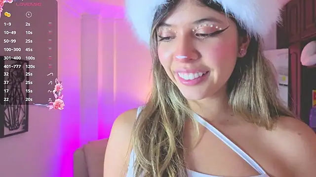 Snapshot of NATAASHA___ chatting on December 15, 3:33 am NATAASHA online show from December 15, 3:33 am