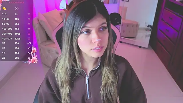 Snapshot of NATAASHA___ chatting on December 22, 3:25 am NATAASHA online show from December 22, 3:25 am