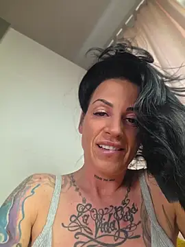 EmilyDiazofficial online show from July 10, 12:19 pm