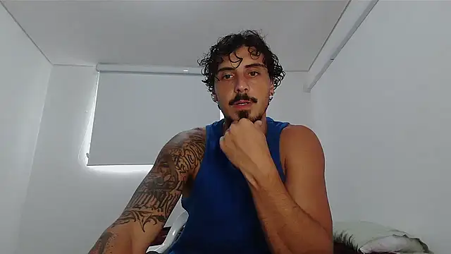 milkoffe online show from March 1, 6:10 pm