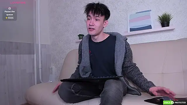 CalvinOwens online show from March 3, 8:16 am