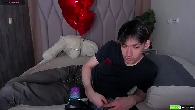 CalvinOwens online show from March 12, 9:44 am