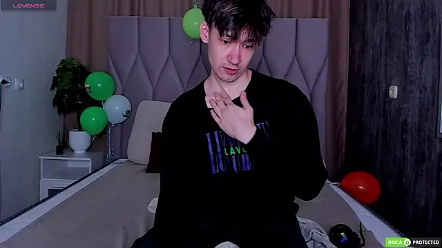 CalvinOwens online show from March 18, 3:31 am