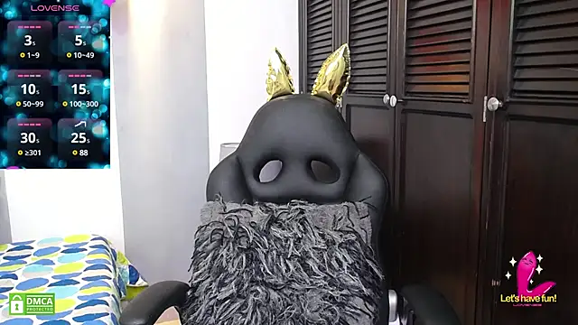 lakshmiraniii online show from February 12, 10:14 am