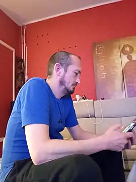 Snapshot of Denislamalice34 chatting on February 11, 9:42 pm Denislamalice34 online show from February 11, 9:42 pm