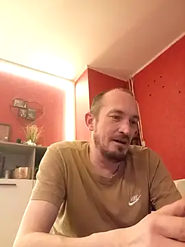 Snapshot of Denislamalice34 chatting on February 13, 7:54 pm Denislamalice34 online show from February 13, 7:54 pm