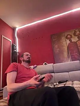 Snapshot of Denislamalice34 chatting on February 21, 9:38 pm Denislamalice34 online show from February 21, 9:38 pm