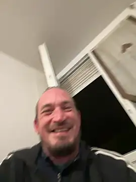 Snapshot of Denislamalice34 chatting on February 23, 8:17 pm Denislamalice34 online show from February 23, 8:17 pm