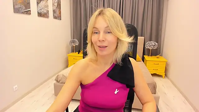 Sinty Devis online show from February 17, 11:34 am