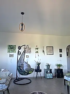 Snapshot of TheGoddessBianca chatting on March 29, 2:50 pm TheGoddessBianca online show from March 29, 2:50 pm