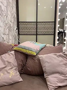 AnnaBri online show from February 11, 1:52 am