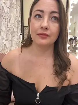 AnnaBri online show from February 12, 5:05 am