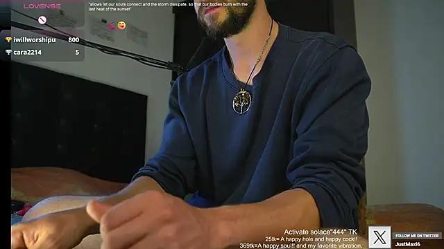 Snapshot of just_maxii chatting on February 19, 2:23 am just maxii online show from February 19, 2:23 am