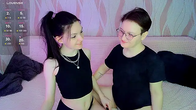  crazy baby  online show from March 18, 3:10 pm