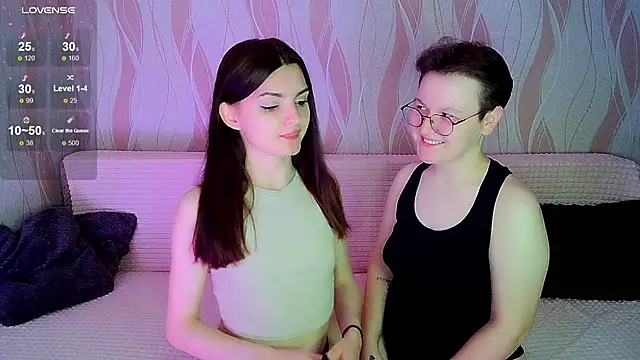  crazy baby  online show from October 4, 10:19 pm