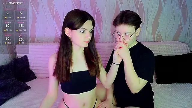  crazy baby  online show from December 1, 7:08 pm