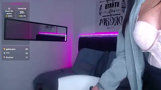 Cataleya hxc online show from February 19, 6:32 pm