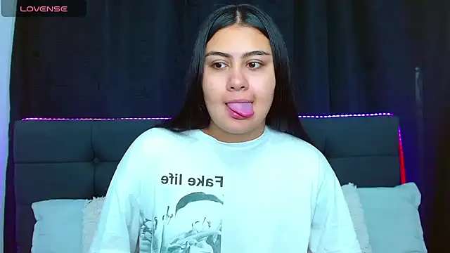 Cataleya hxc online show from March 6, 3:35 pm