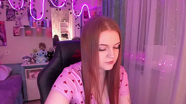 Snapshot of ViolaIntelligent chatting on September 8, 8:52 pm ViolaIntelligent online show from September 8, 8:52 pm