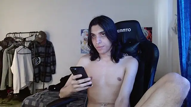 angelitofemboy online show from December 2, 1:46 pm