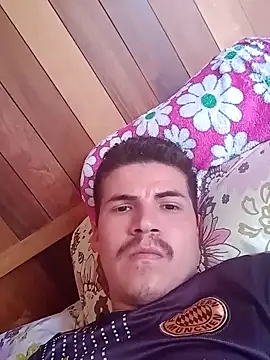 Snapshot of denca28 chatting on September 11, 5:13 pm denca28 online show from September 11, 5:13 pm