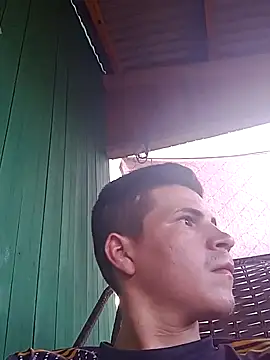 Snapshot of denca28 chatting on October 3, 8:39 pm denca28 online show from October 3, 8:39 pm