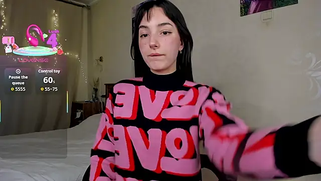 AishaGold online show from February 28, 8:10 pm