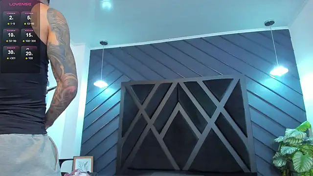 Apolo Bianco  online show from September 13, 2:11 am