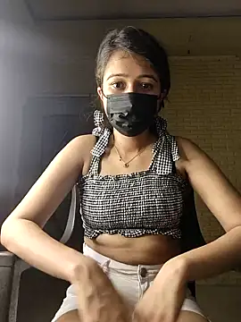 Snapshot of Angel_rani2 chatting on March 14, 12:21 am Angel rani2 online show from March 14, 12:21 am