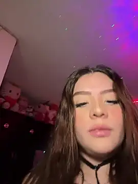 Jullieetta online show from December 12, 12:59 am