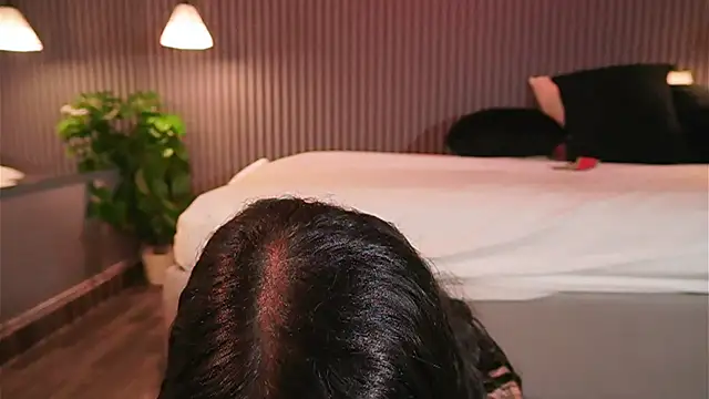 Snapshot of EriKlein chatting on February 20, 8:42 pm EriKlein online show from February 20, 8:42 pm