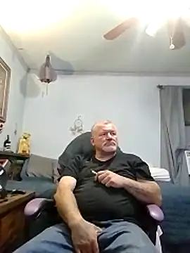 bigdoog8 online show from March 17, 10:24 pm