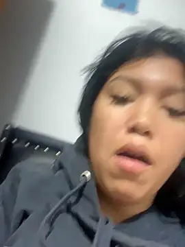 emily rosse04 online show from November 5, 11:10 am