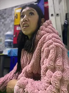 emily rosse04 online show from March 27, 12:38 pm