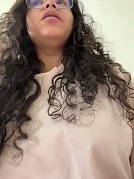 CurlyGirl 1 online show from March 9, 12:09 pm