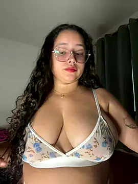 CurlyGirl 1 online show from October 22, 10:31 pm