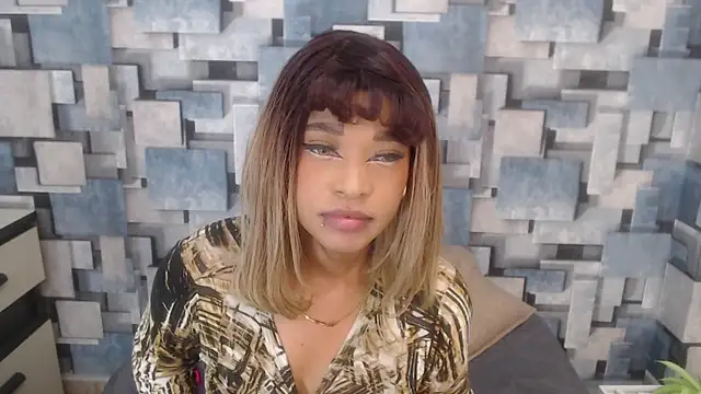 angel dthroatt online show from January 5, 5:27 pm