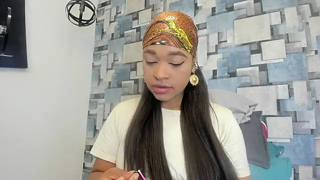 angel dthroatt online show from March 21, 12:10 pm