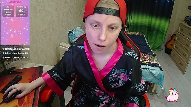 Alexis Gordon online show from January 14, 7:00 pm