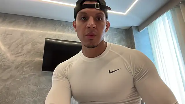 Frank heaven01 online show from February 9, 7:40 pm