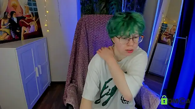 Melissa Wells online show from March 22, 1:32 am