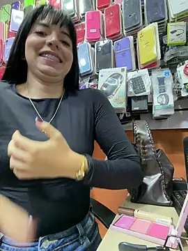 NicolRoss  online show from January 7, 10:23 pm